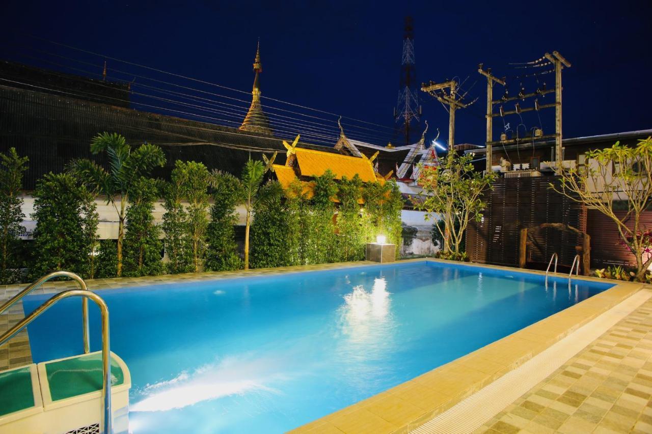 Thapaeplacehotel Čiang Mai Exteriér fotografie