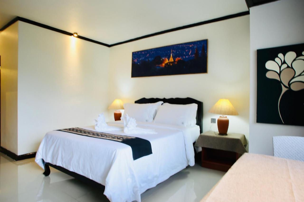 Thapaeplacehotel Čiang Mai Exteriér fotografie