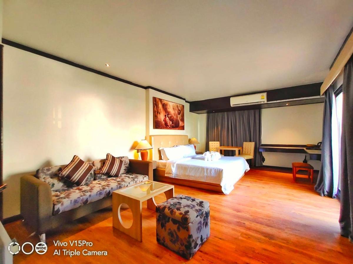 Thapaeplacehotel Čiang Mai Exteriér fotografie